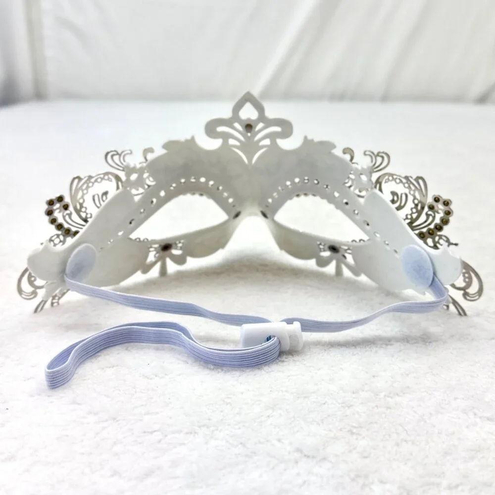 Couple Masquerade Venetian Costume Cosplay Metal Masks Silver White